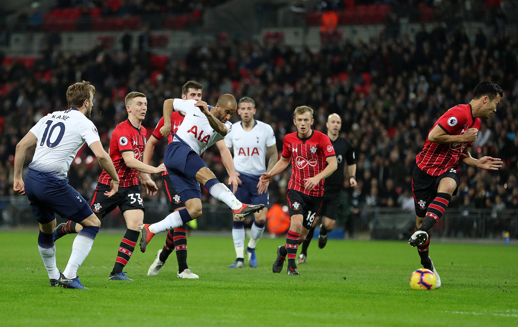 线投射为基 线投射为基